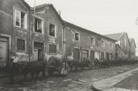 /album/galeria-de-fotos-portugal/a800px-o-douro-e-o-vinho-do-porto-p-157-v-n-gaia-jpg/